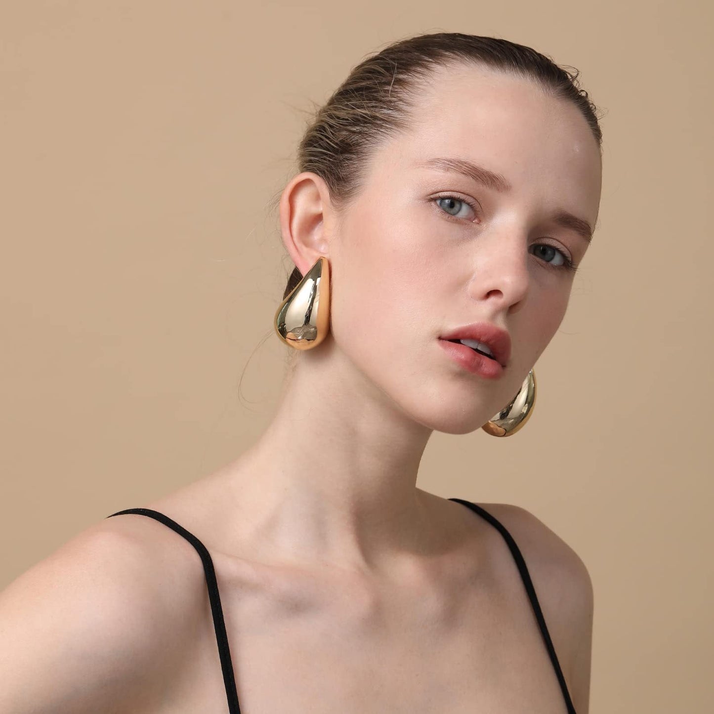 Sedora Teardrop Earrings